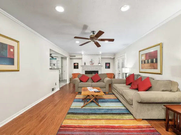 2719 Sharpview Ln, Dallas, TX 75228