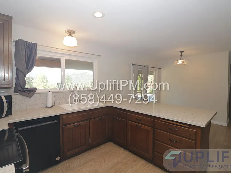15436 Las Manzanitas Rd — Photo 22