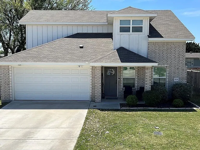 1636 Pima Trl — Photo 1