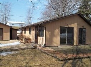 2513 Popp Ln, Brillion, WI 54110