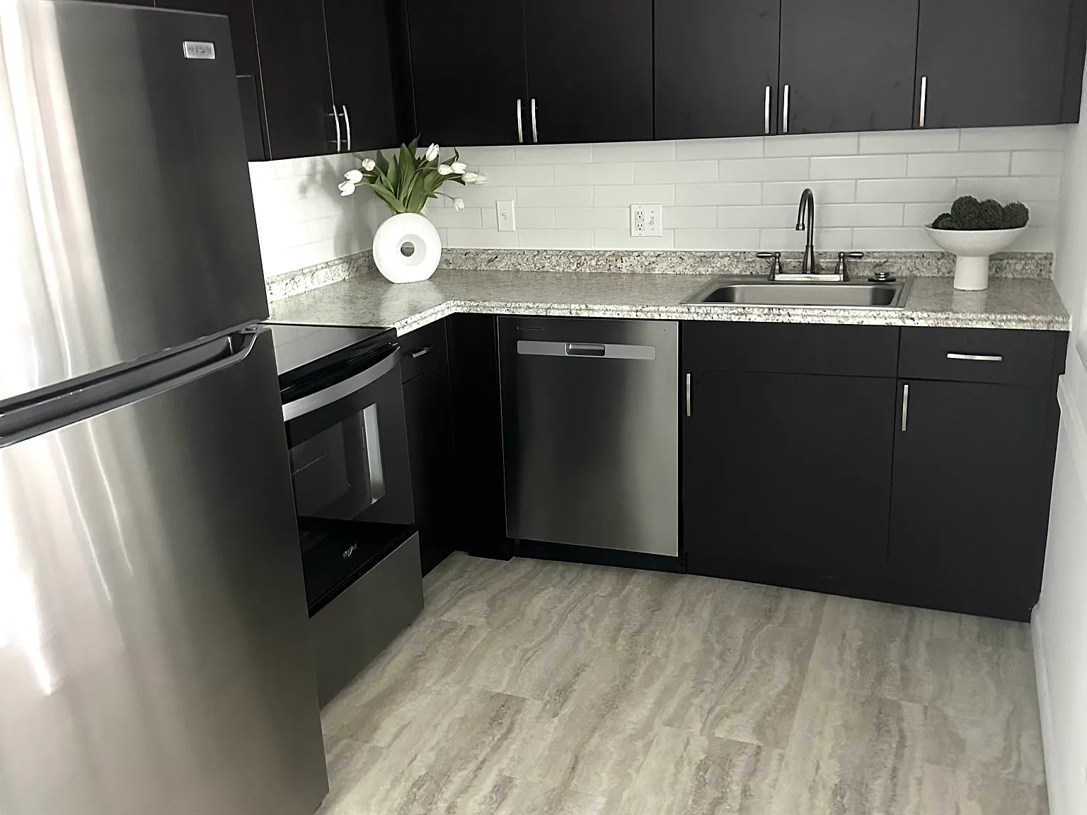 Sheridan Apartments — Photo 3