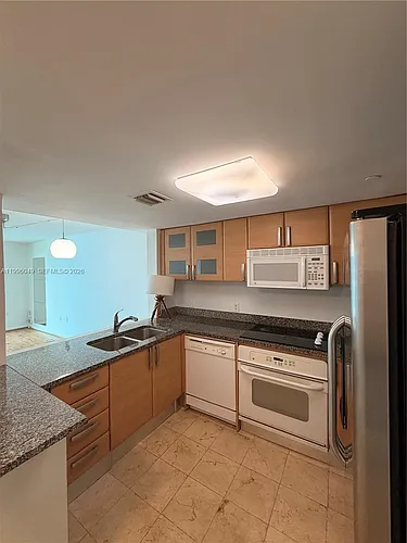 2101 Brickell Ave #502 Photo 1