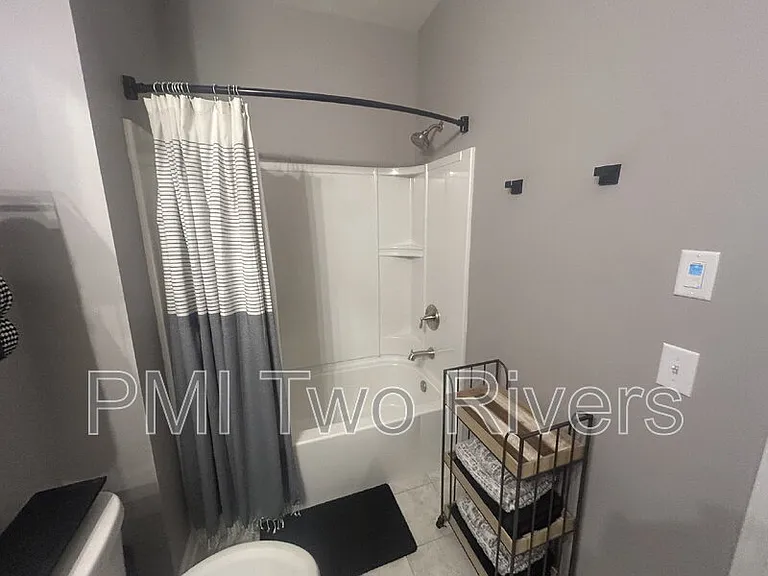 704 Copper Branch Rd — Photo 4