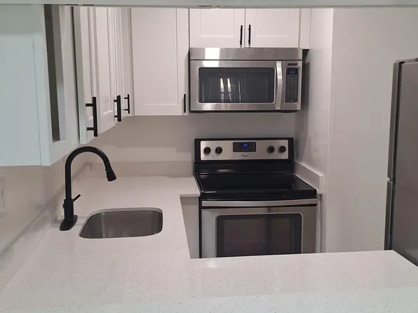 1305 W 46th Street #125, Hialeah, FL 33012
