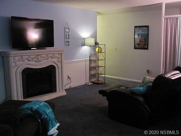 5th image of 2455 Claire Ave