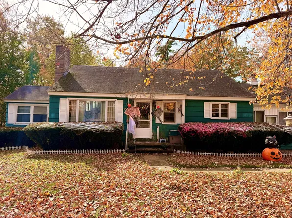 552 West St, Gardner, MA 01440