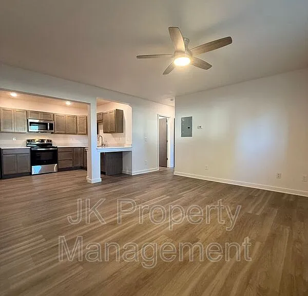 3440 11th Ave S #2 — Photo 2