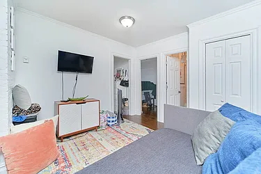 Rented by Living New York