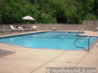 10201 Scarborough Rd, Bloomington, MN 55437