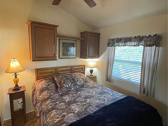 5th image of 74711 Dillon Rd #1025