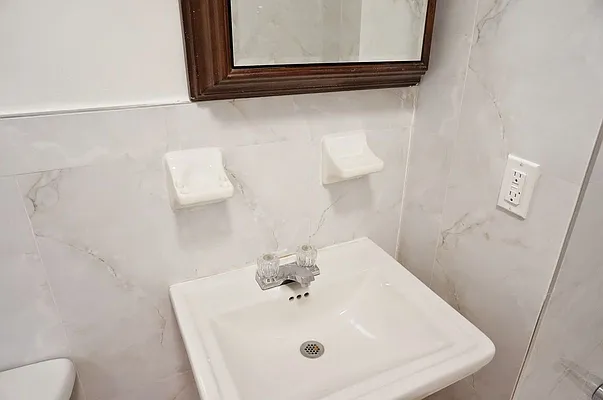 Rented by Azure Realty NY LLC | media 15