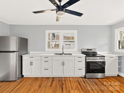 7 Ivy St, Burnsville, NC, 28714
