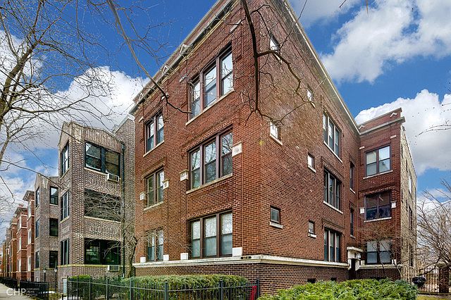 1st image of 1447 W Rosemont Ave
