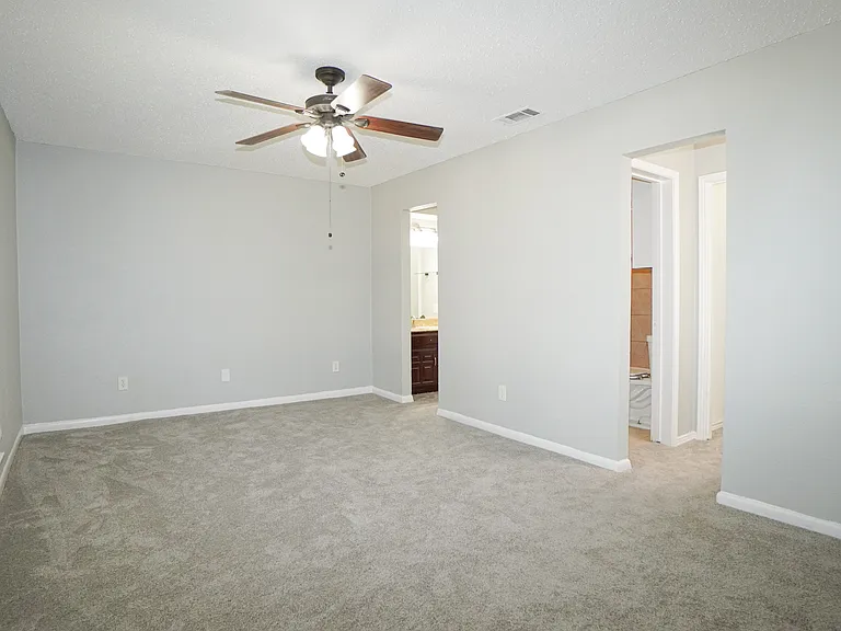 7113 Ridgeview Dr — Photo 15