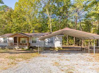 1398 Pocket Rd, La Fayette, GA 30728