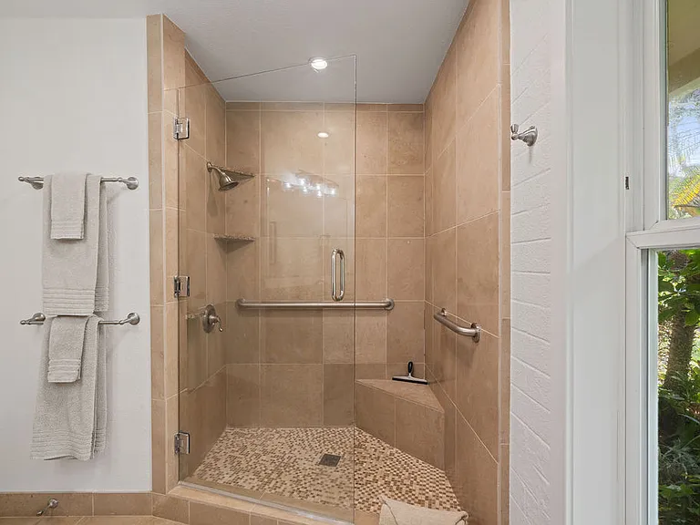 115 Aleiki Pl — Photo 46