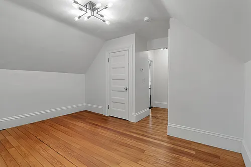 511 Angell St Photo 1