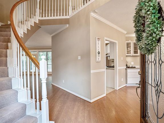 5th image of 12731 Hammersmith Dr