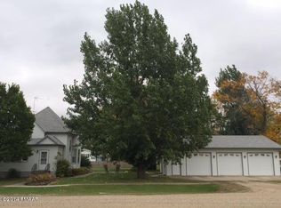 635 Front St, Gardner, ND 58036