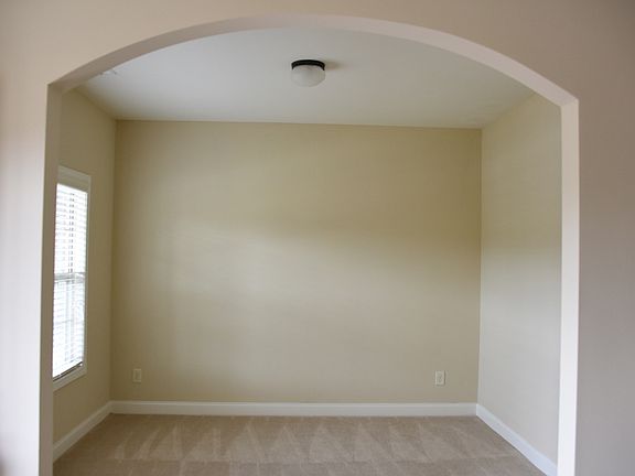 4th image of 3014 Olivine Dr