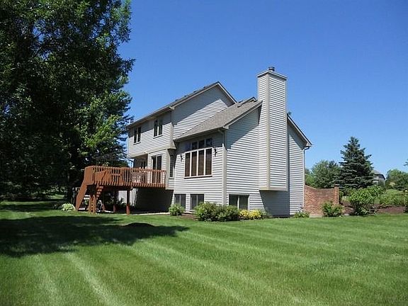 Neighbors view of side 