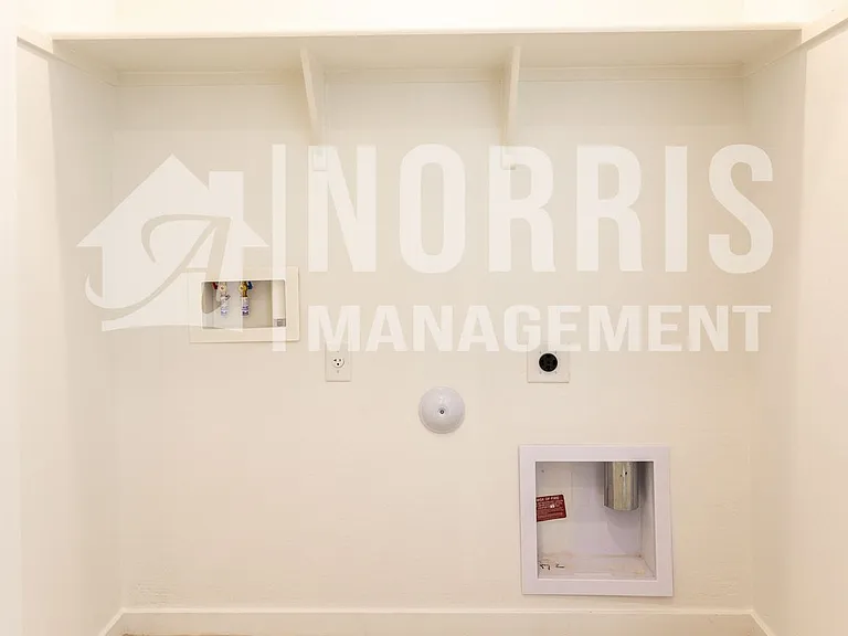 247 S San Gregorio Ln — Photo 24