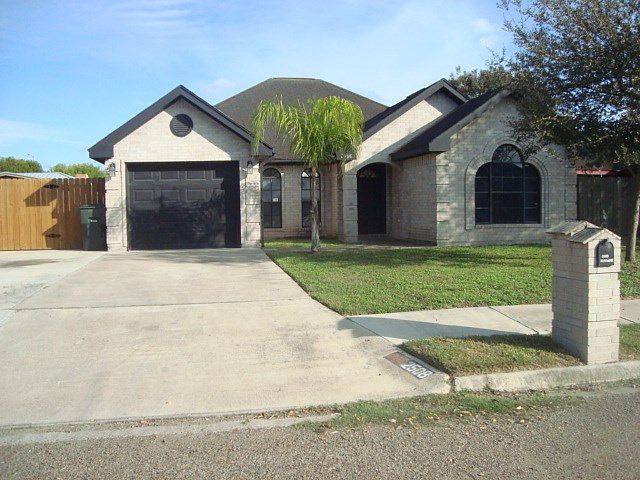 1st image of 2508 Hibiscus Dr