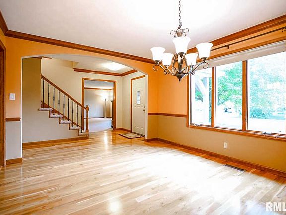 4th image of 1403 W Featherwood Dr