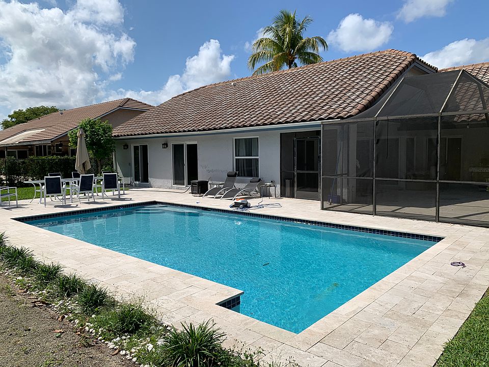 2nd image of 4310 NW 51st St
