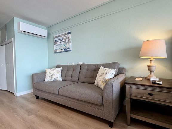 3rd image of 82 2nd St UNIT 212