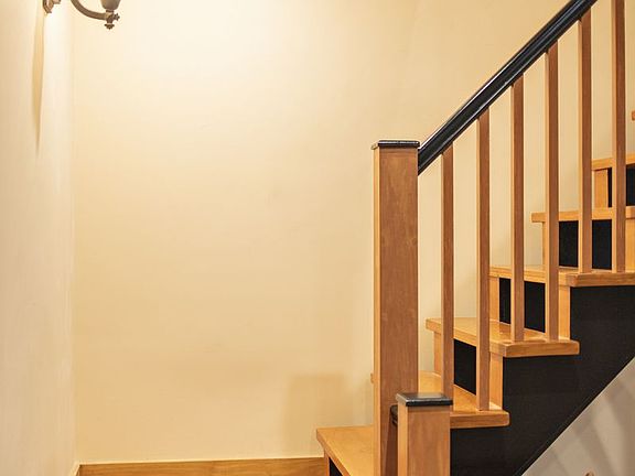 3rd image of 361 Van Brunt St #1