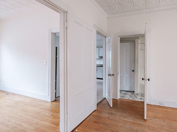 lewiston-maine-211038534 picture