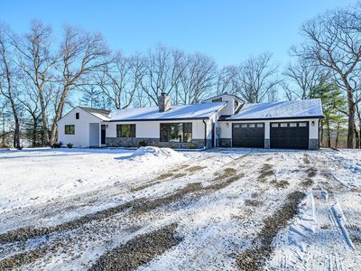 11 Cedar Hill Rd, Newtown, CT, 06470