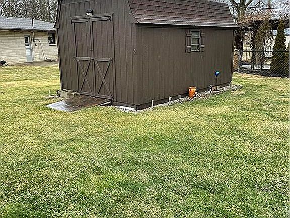 10' X 16' Storage Shed