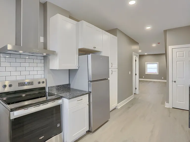 5619 Hays St — Photo 13