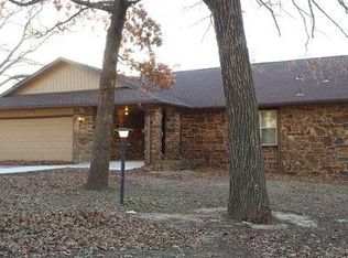 6968 S Birmingham Pl, Tulsa, OK 74136