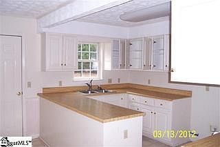 2nd image of 11 Chelseabrook Ct