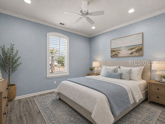 4th image of 268 Cool Breeze Dr