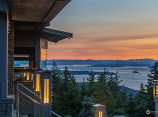 147 Saddle Ln, Eastsound, WA 98245