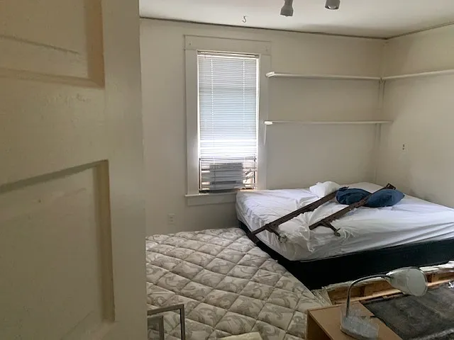 1008 Church St — Photo 18