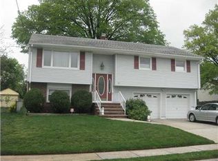 57 Garfield Ave, Colonia, NJ 07067