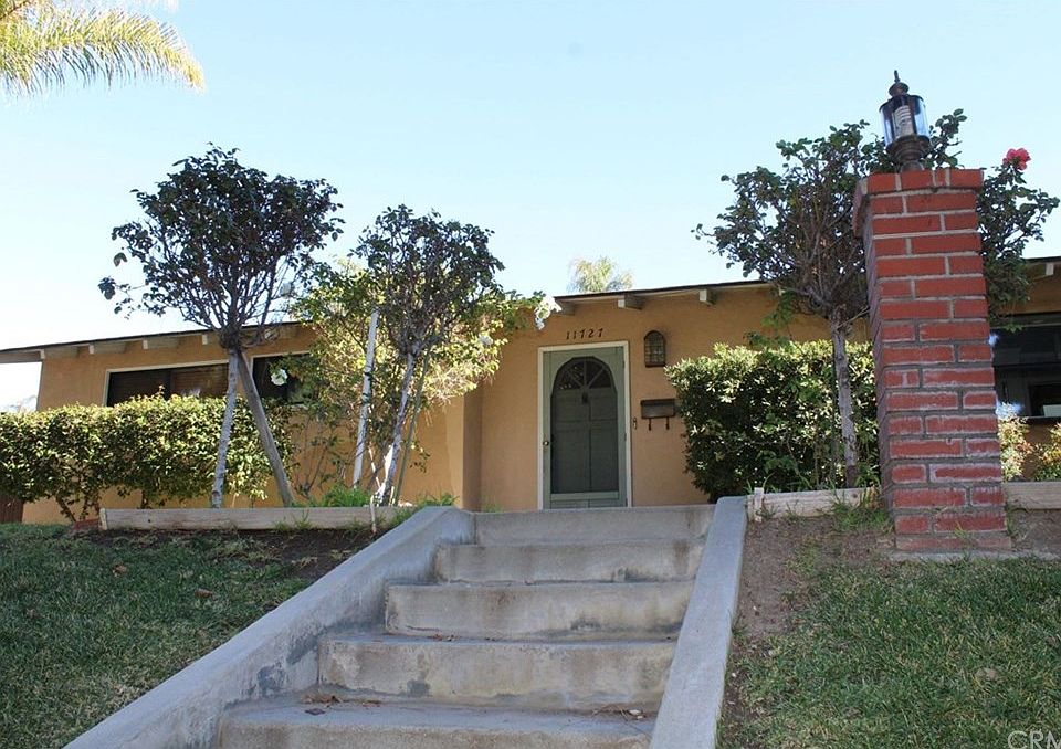 1st image of 11727 Beverly Blvd