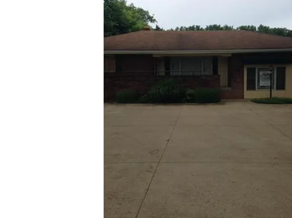 4858 Dover Center Rd, North Olmsted, OH 44070