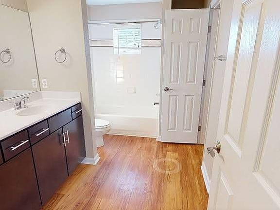 5th image of 3600 Table Mesa Dr