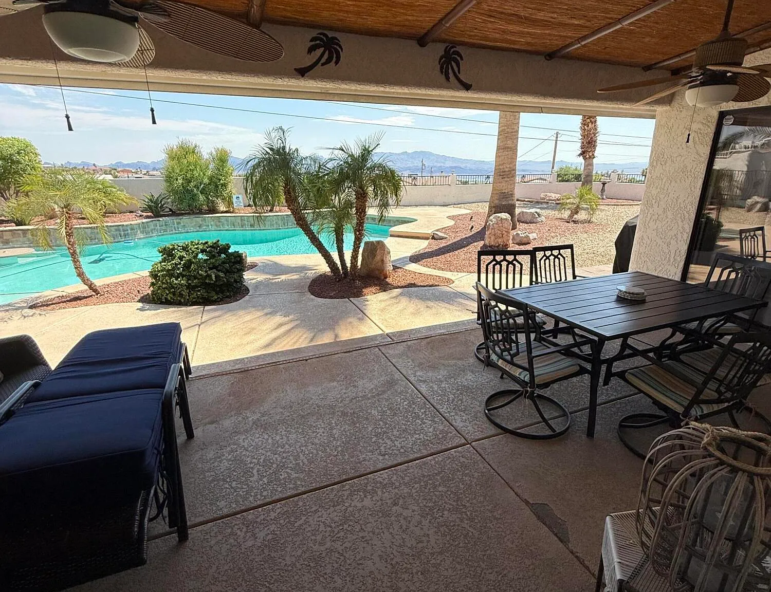 3 bed, 2.0 bath, 1620 sqft, $3,000 — Photo 3