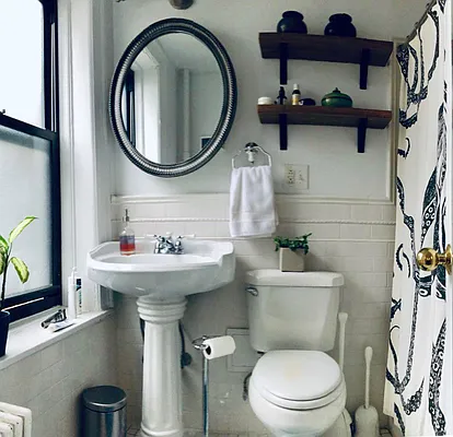 Rented by Level Group | media 7