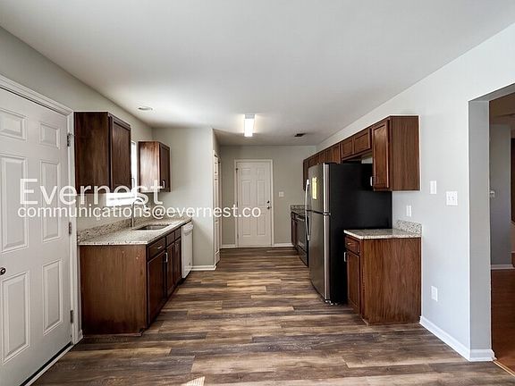4th image of 10339 Gold Pan Rd