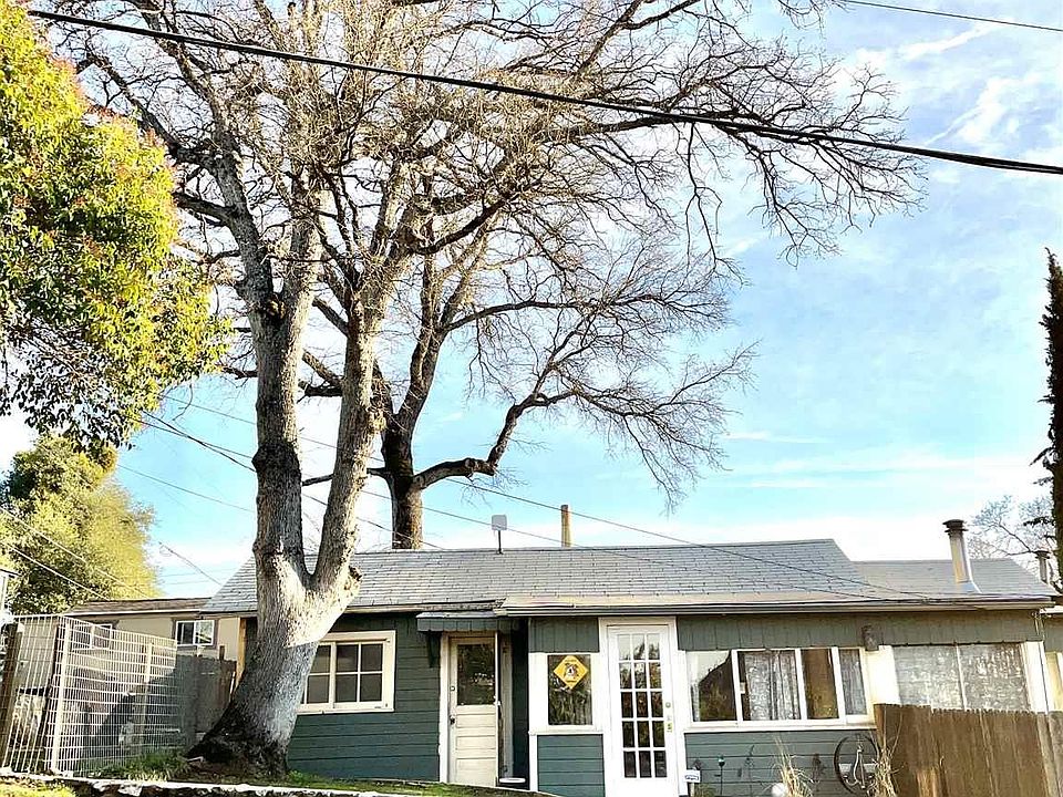 1st image of 18471 Laurel Ave