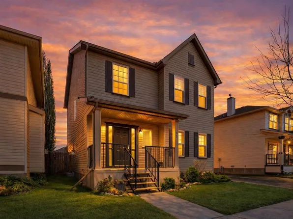 92 Prestwick Heath, Calgary, AB T2Z