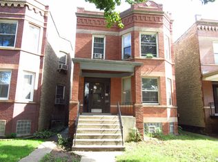 3711 N Bernard St, Chicago, IL 60618